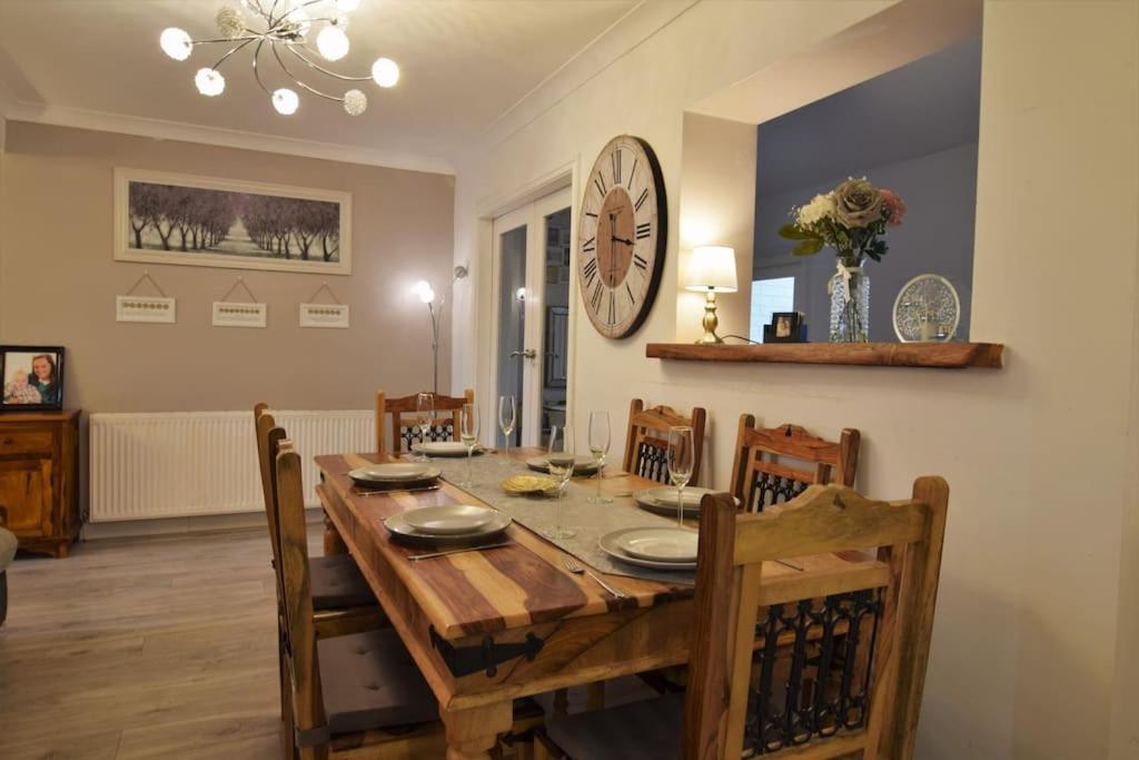 Mikes At Menai - Stylish & Spacious 3 Bed House In Menai Bridge. Luaran gambar