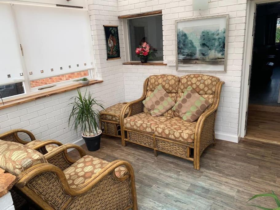 Mikes At Menai - Stylish & Spacious 3 Bed House In Menai Bridge. Luaran gambar