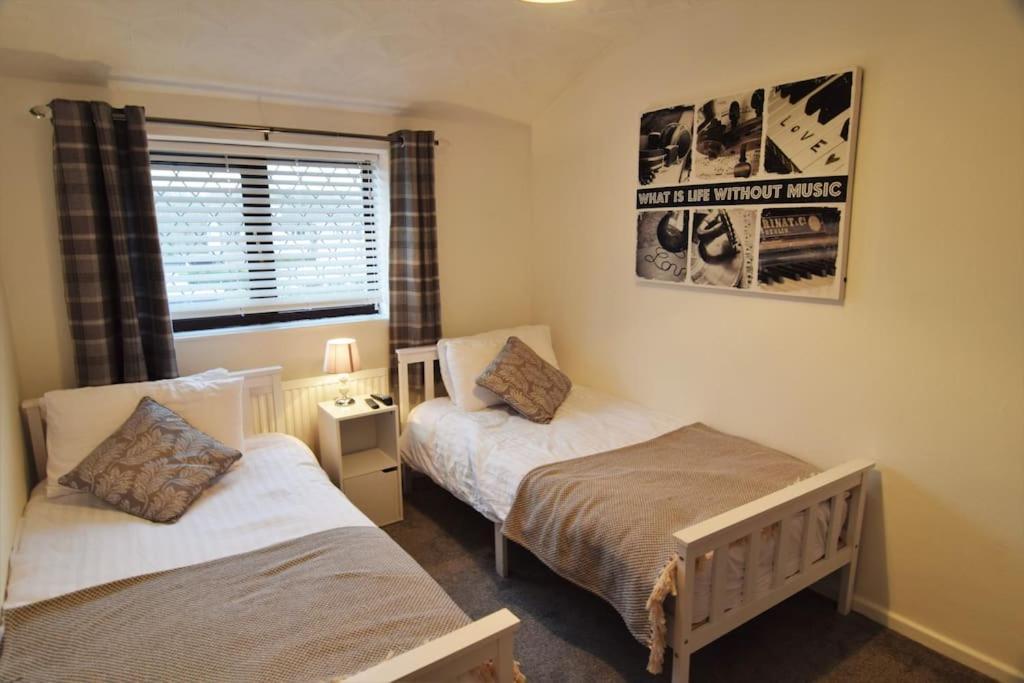 Mikes At Menai - Stylish & Spacious 3 Bed House In Menai Bridge. Luaran gambar